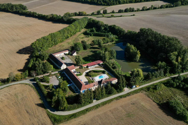 Week-end détente en Champagne : pourquoi le Domaine d’Ailleurs est le lieu parfait pour se ressourcer