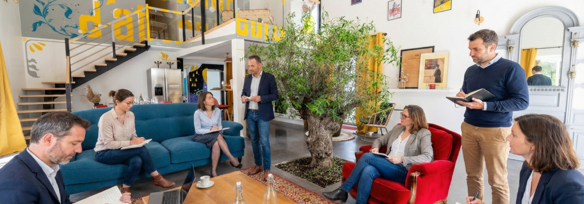 Espace de séminaire en petit comité au Domaine d’Ailleurs en Champagne, lieu privatisé pour réunions professionnelles et temps de travail au calme