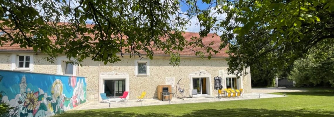 eUvUCQT5AtI9LArmFIbj3oEKRxRPBI7-kQ (1)